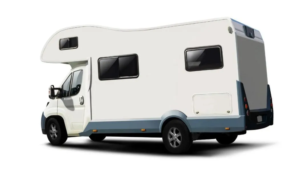 Camper voor 2-4 personen, buiten geparkeerd