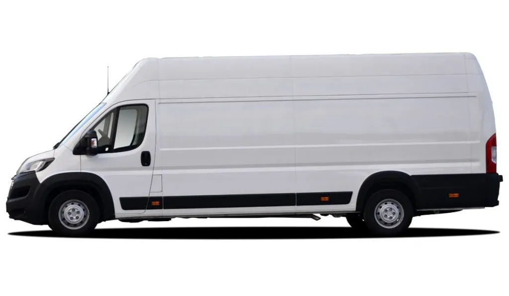Hi-top campervan met verhoogd dak
