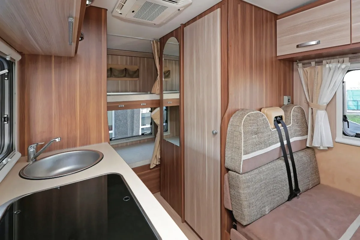 motorhome-interior-kitchen-bedroom-bathroom