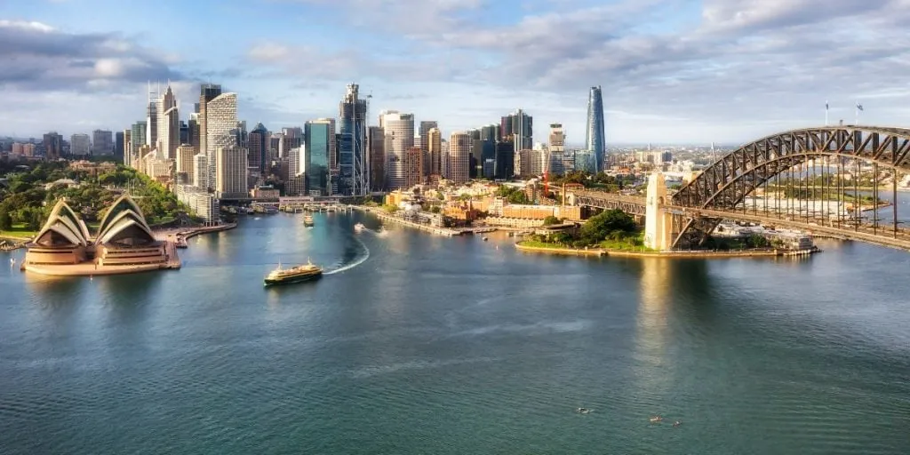 Zabytkowa architektura nad brzegiem Sydney Harbour